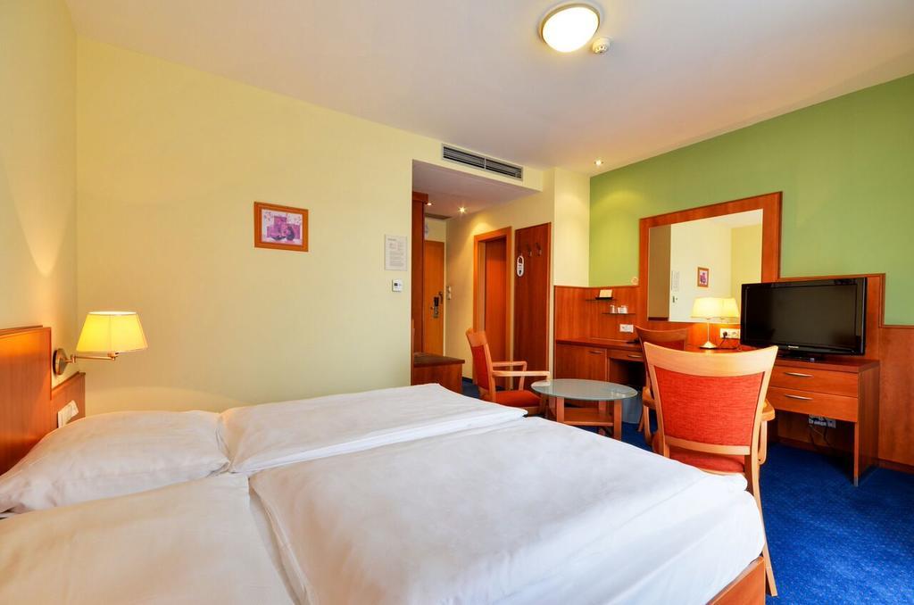 Hotel Filipinum Jablonné nad Orlicí Habitación foto